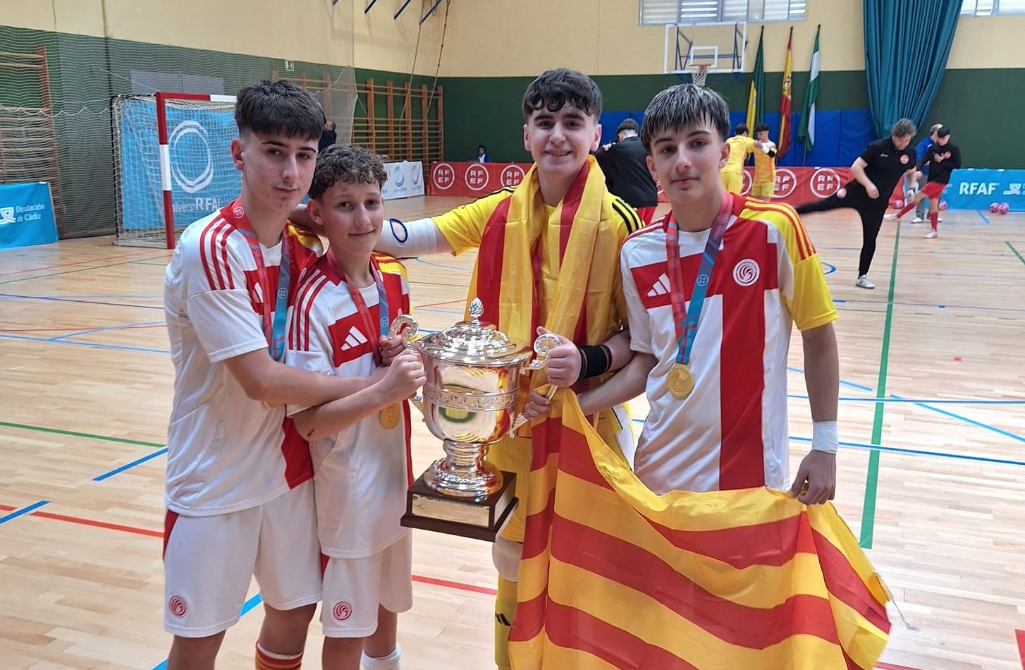 Cuatro jugadores de Industrias Santa Coloma, campeones de España sub-14 con Catalunya